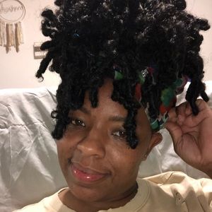 Meet your Posher, Jenell